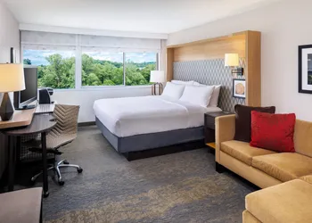Holiday Inn Charlottesville-Monticello by IHG hotel thumbnail 8