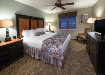 Holiday Inn Club Vacations Mount Ascutney Resort by IHG hotel thumbnail 3