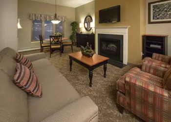 Holiday Inn Club Vacations Mount Ascutney Resort by IHG hotel thumbnail 4