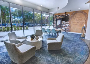 Holiday Inn Gainesville - University Center by IHG hotel thumbnail 3