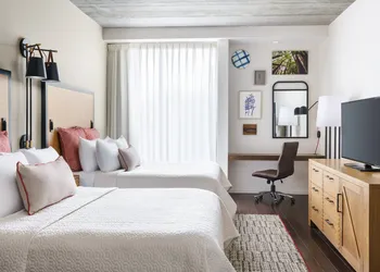 Hotel Indigo Athens University Area by IHG hotel thumbnail 6