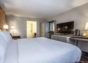 Holiday Inn St. John's Conference Centre by IHG hotel thumbnail 6