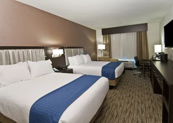 Holiday Inn Austin Airport by IHG hotel thumbnail 2