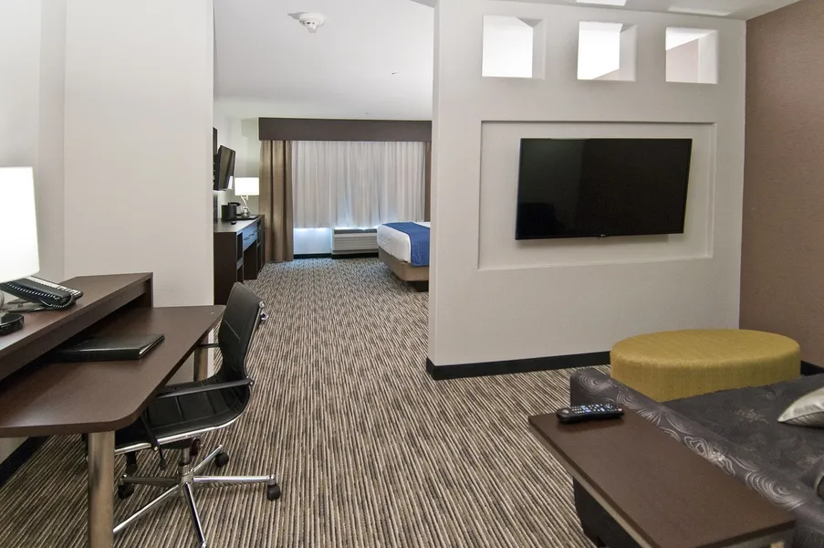 Holiday Inn Austin Airport by IHG hotel detail image 6