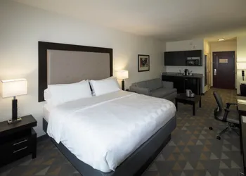Holiday Inn Hammond by IHG hotel thumbnail 2