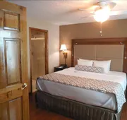 Clayton Plaza Hotel & Extended Stay hotel detail image 4
