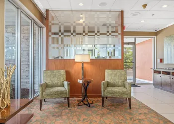 Forest Park Hotel by MDR hotel thumbnail 4