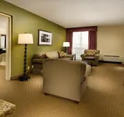 Holiday Inn Airport - Portland by IHG hotel detail image 3