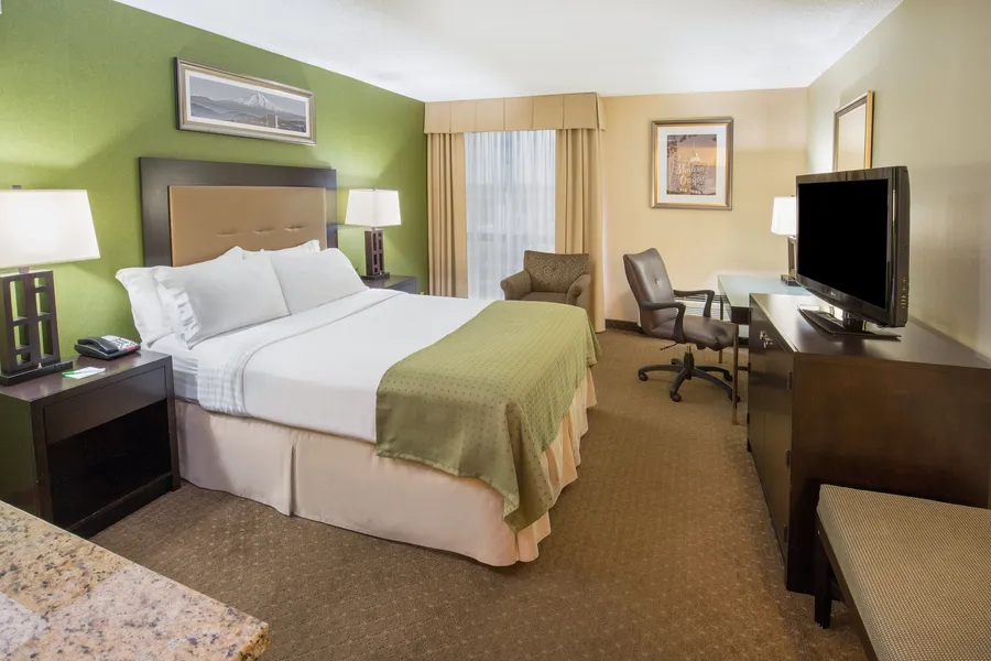 Holiday Inn Airport - Portland by IHG hotel detail image 6