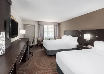 Holiday Inn St. Louis West Six Flags by IHG hotel thumbnail 2