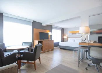 Holiday Inn St Louis SW - Route 66 by IHG hotel thumbnail 8