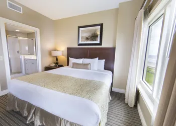 Holiday Inn Club Vacations Galveston Beach Resort by IHG hotel thumbnail 7