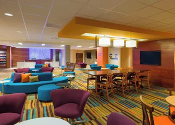 Fairfield Inn & Suites by Marriott Paramus hotel thumbnail 3