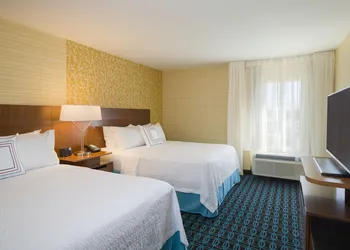Fairfield Inn & Suites by Marriott Paramus hotel thumbnail 5