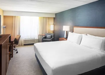 DoubleTree by Hilton Ann Arbor North hotel thumbnail 6