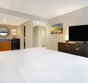 Crowne Plaza Auburn Hills by IHG hotel detail image 4