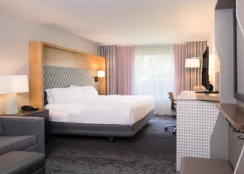 Holiday Inn Washington-College Pk (I-95) by IHG hotel thumbnail 7