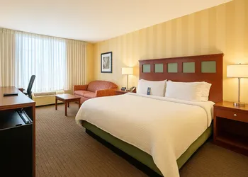 Holiday Inn Sacramento Downtown-Arena by IHG hotel thumbnail 6