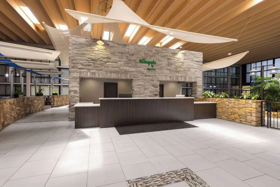 Wingate by Wyndham Kansas City hotel detail image 2