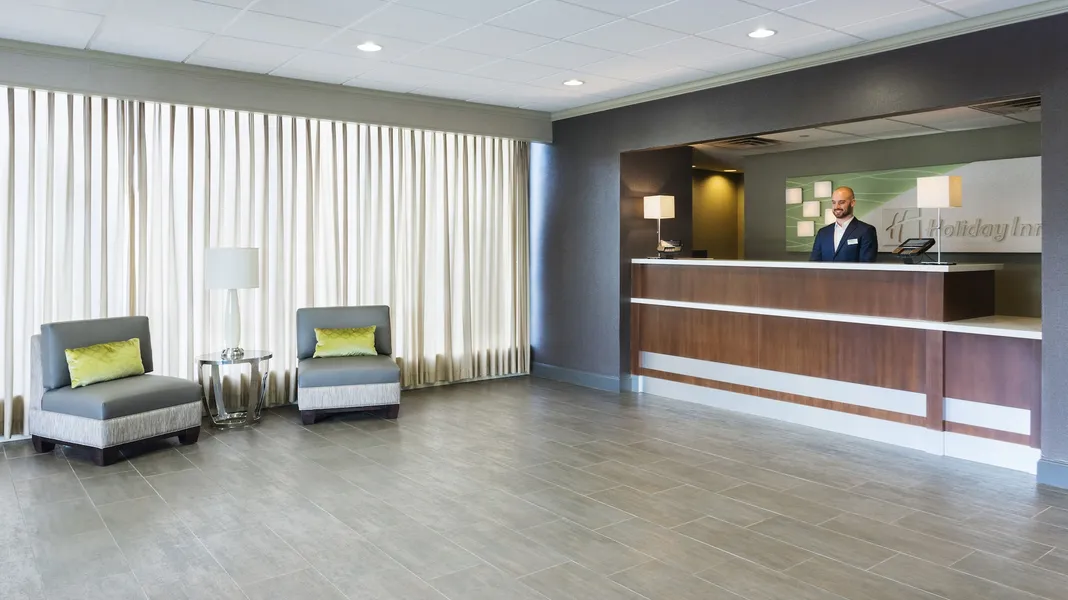 Holiday Inn Cincinnati-Riverfront by IHG hotel detail image 2
