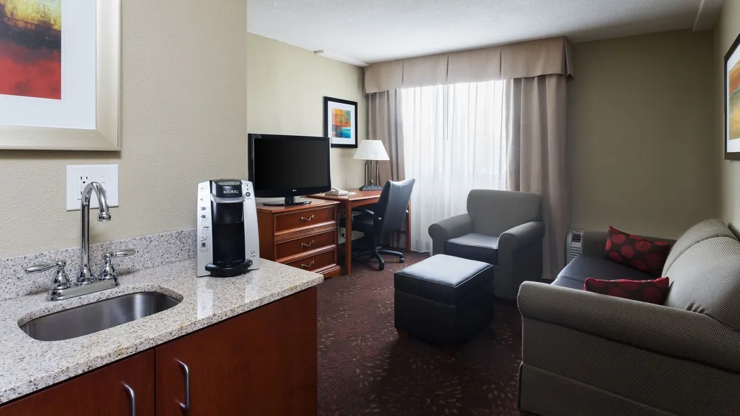 Holiday Inn Cincinnati-Riverfront by IHG hotel detail image 6