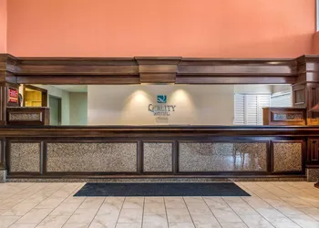 Quality Hotel Conference Center Cincinnati Blue Ash hotel thumbnail 4