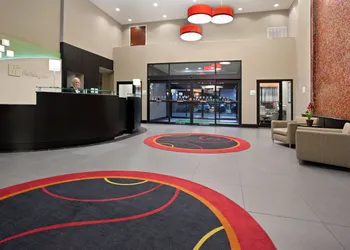 Holiday Inn Columbus-Hilliard by IHG hotel thumbnail 3