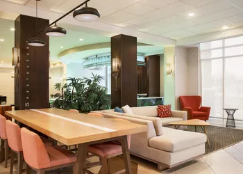Holiday Inn Florence by IHG hotel thumbnail 4