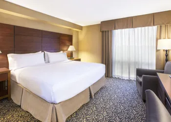 Holiday Inn National Airport/Crystal City by IHG hotel thumbnail 7