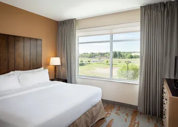 Holiday Inn San Antonio Seaworld by IHG hotel thumbnail 4