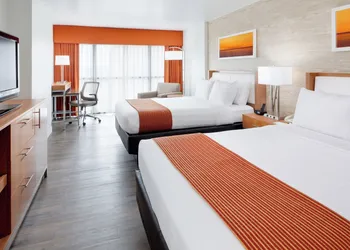 Holiday Inn San Antonio - Riverwalk by IHG hotel thumbnail 4