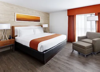 Holiday Inn San Antonio - Riverwalk by IHG hotel thumbnail 8