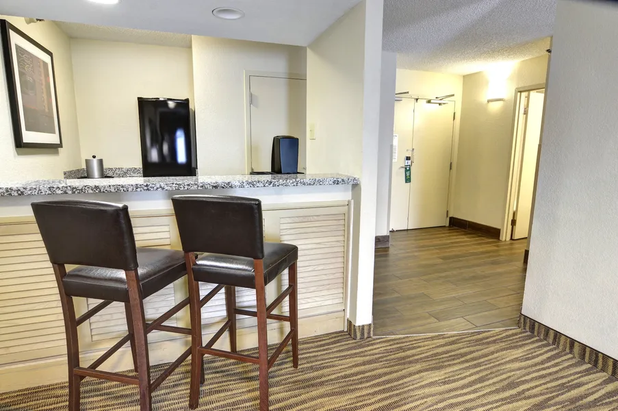 Holiday Inn St Petersburg N - Clearwater by IHG hotel detail image 6
