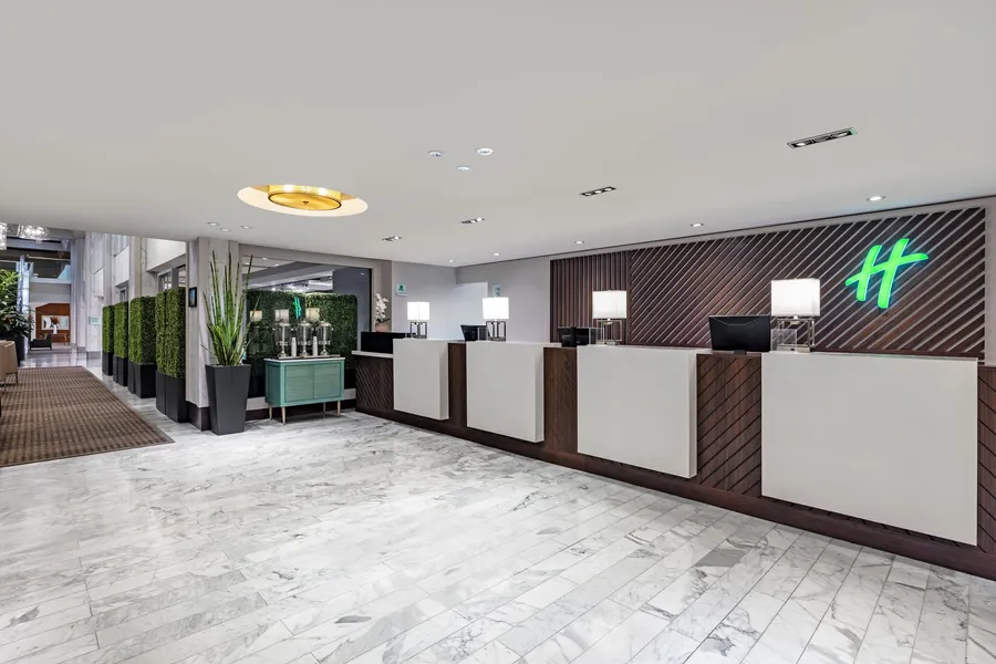 Holiday Inn Toronto Downtown Centre by IHG hotel detail image 2