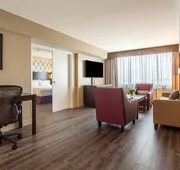 Holiday Inn Toronto - Int'l Airport by IHG hotel detail image 7