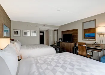 Holiday Inn Mississauga Toronto West by IHG hotel thumbnail 3