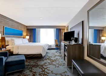 Holiday Inn Mississauga Toronto West by IHG hotel thumbnail 4