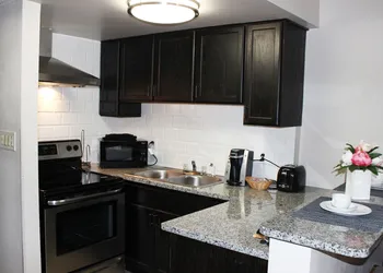 Holiday Inn Atlanta-Northlake by IHG hotel thumbnail 2