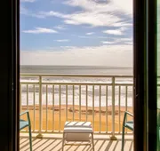 Holiday Inn Va Beach-Oceanside (21st St) by IHG hotel detail image 7