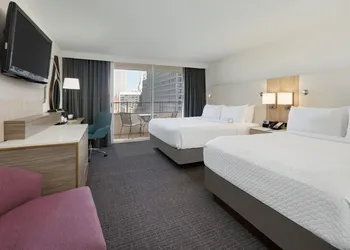 Crowne Plaza Dallas Downtown by IHG hotel thumbnail 5