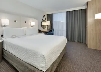 Crowne Plaza Dallas Downtown by IHG hotel thumbnail 6