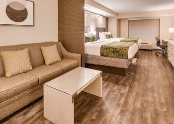 Best Western Premier I-95 Savannah Airport / Pooler West hotel thumbnail 5