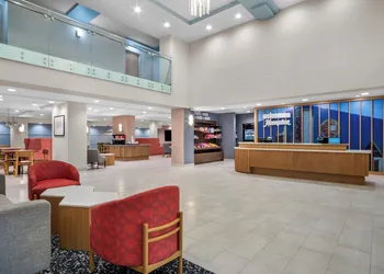Hampton Inn by Hilton Addison Dallas hotel thumbnail 3