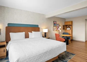 Hampton Inn by Hilton Addison Dallas hotel thumbnail 8