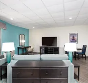 Holiday Inn Charleston Riverview by IHG hotel detail image 5