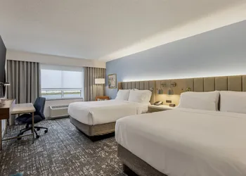 Crowne Plaza Ft. Myers Gulf Coast by IHG hotel thumbnail 7