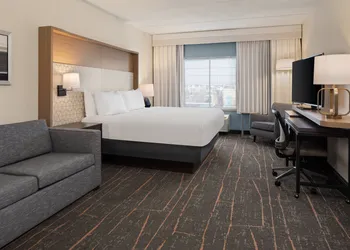 Holiday Inn Hotel & Suites Maple Grove Nw Mpls-Arbor Lks by IHG hotel thumbnail 6