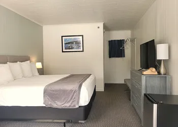 Anchorage Motel hotel thumbnail 8