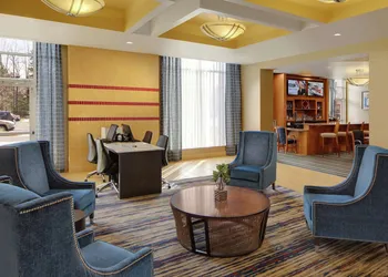 DoubleTree by Hilton Richmond Airport hotel thumbnail 3