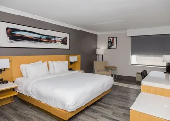 Delta Hotels by Marriott Columbia Northeast hotel thumbnail 2